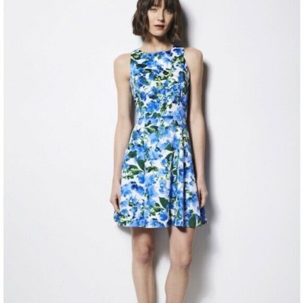 ✨ Milly for Design Nation Paneled Floral Dress✨